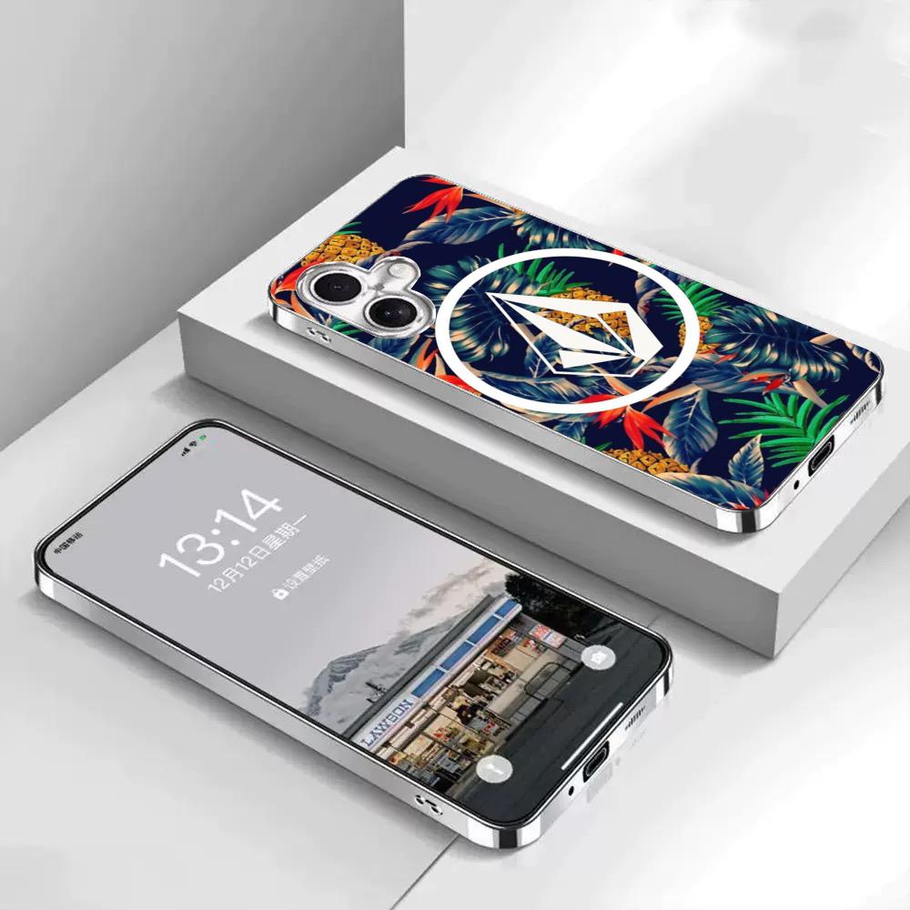 Coque de téléphone de luxe V-V - Phone Cases Metal avis et prix